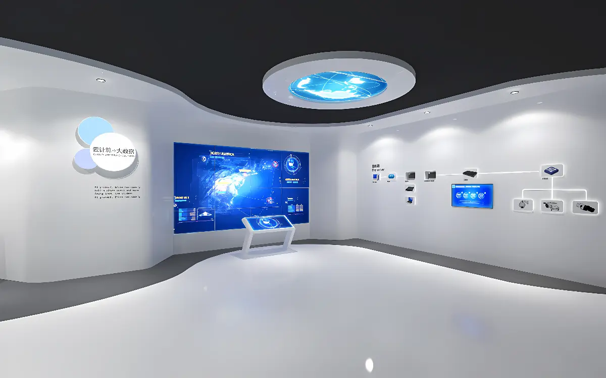 这是一张现代科技展览馆内部的图片，展示了多个互动屏幕和展板，整体色调为白色，设计现代简洁。