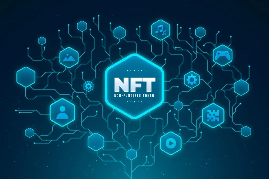 这张图片展示了代表非同质化代币（NFT）的符号，周围是与数字艺术和区块链技术相关的图标，背景为深蓝色科技感图案。